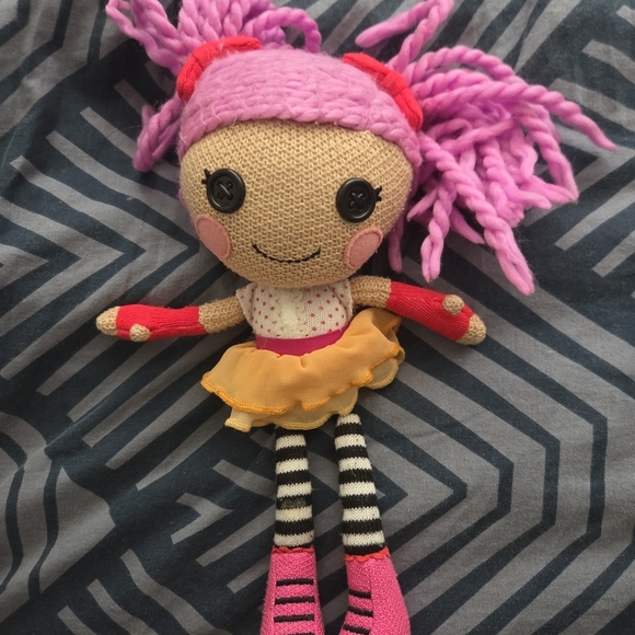 Lalaloopsy Colorful Knit Doll with Pink Hair - Picture 1 of 2
